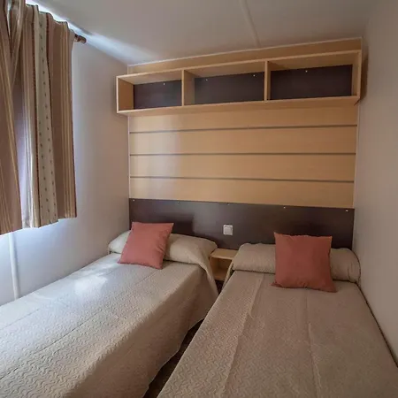 4 Bungalows-cortijo Da Luigi-4 Adultos-2 Dormitorios-piscina-ideal Familias-cartama-malaga *
